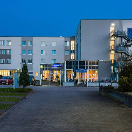 Courtyard By Marriott 4*