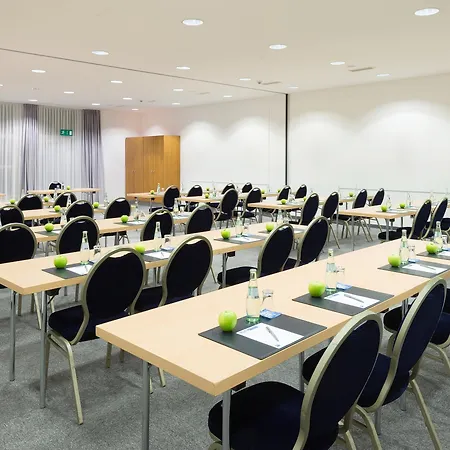 Courtyard By Marriott 4*